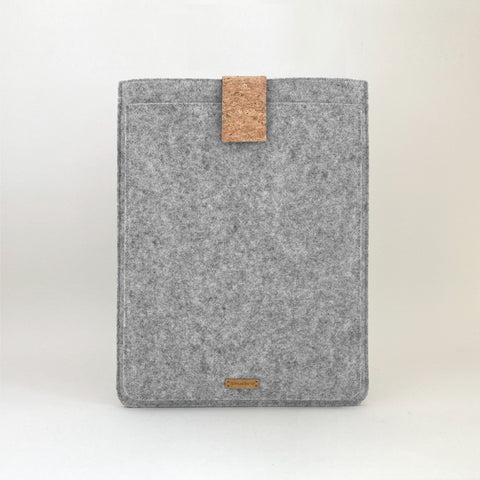 Fodral för MacBook Air 13 | med magnetstängning och extra fack | ljusgrå - spår | Modell "HAKA"