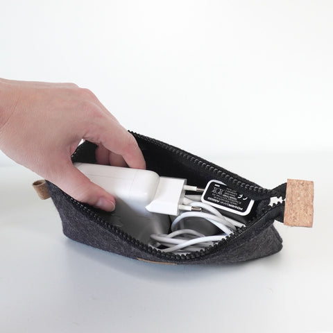 Pennfodral antracit-svart | MISK