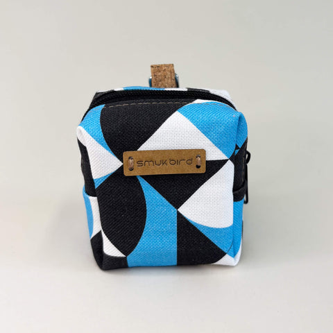 Mini-väska för hörlurar & Co. | tillverkad av ekologisk bomull | Designformer | Modell PocketCube