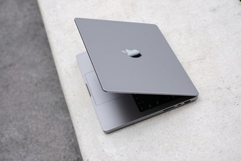 MacBook Pro 14 fodral