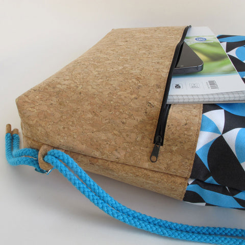 Gymväska, ryggsäck | gjord av bomull och kork | Shapes