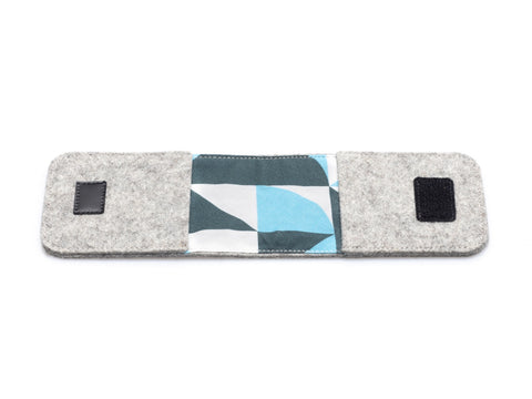 EC-kortfodral av filt | ljusgrå - Shapes