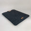 Fodral för MacBook Pro M2 Pro | med magnetstängning och extra fack  | antracit - spår | Modell "HAKA"
