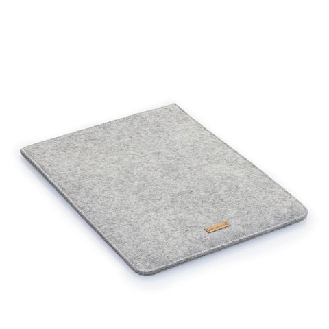Fodral för MacBook Air M2 15 | tillverkad av filt och ekologisk bomull | ljusgrå - Colorful | "LET"-modell