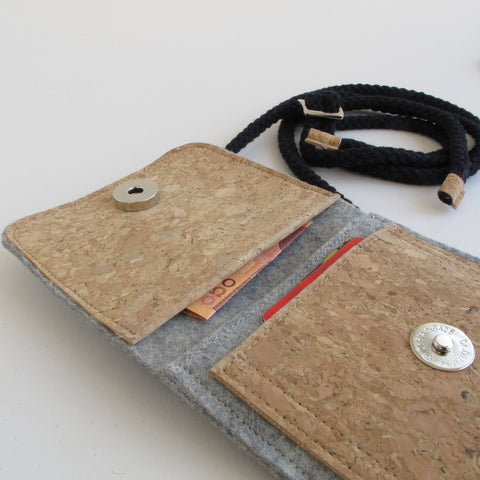 Axelväska till Fairphone 4 | gjord av filt och ekologisk bomull | ljusgrå - spår | Modell KEDJA