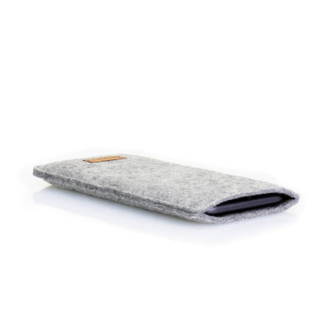Mobilfodral med kortplats för iPhone 11 | ljusgrå - spår | Modell "ZIP"