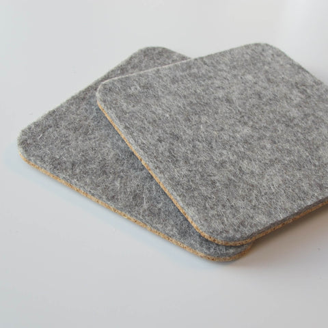 Glasunderlägg av filt och kork | Set med 2 | 10x10cm | ljusgrå