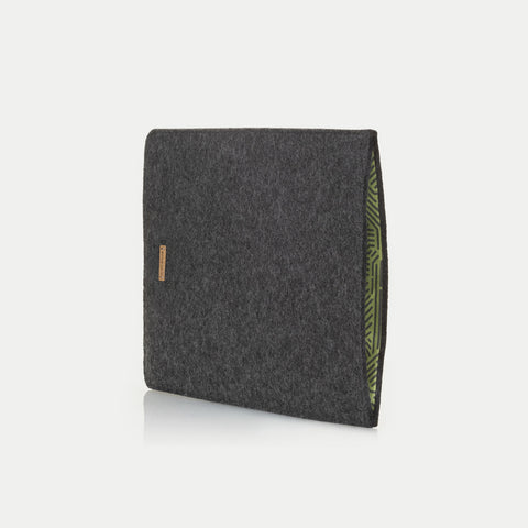 Fodral för MacBook Pro 13 | tillverkad av filt och ekologisk bomull | antracit - Stripes | "LET"-modell