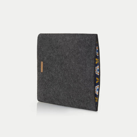 Fodral till Galaxy Tab S9 Plus | gjord av filt och ekologisk bomull | antracit - blom | Modell "LET"