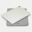 Fodral för Surface Pro 9 | tillverkad av filt och ekologisk bomull | ljusgrå - stripes | "LET"-modell