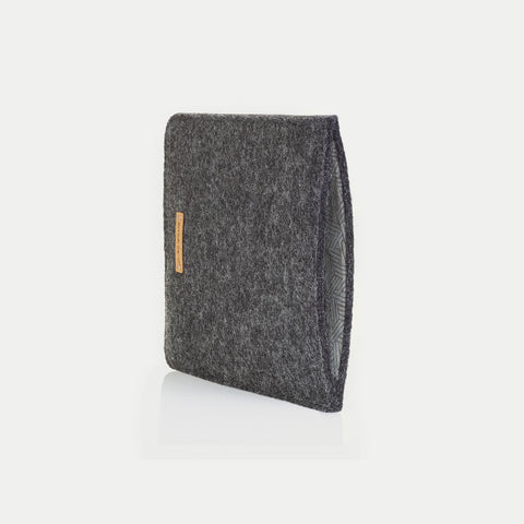 Överdrag för Kindle Scribe | av filt och ekologisk bomull | antracit - stripes | "LET"-modell